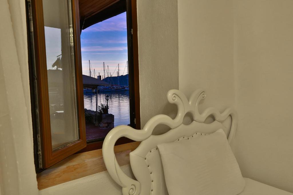 Kekova Theimussa Kaleucagız Exterior foto