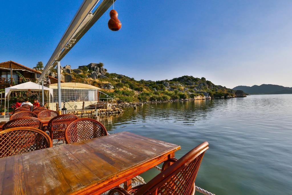 Kekova Theimussa Kaleucagız Exterior foto